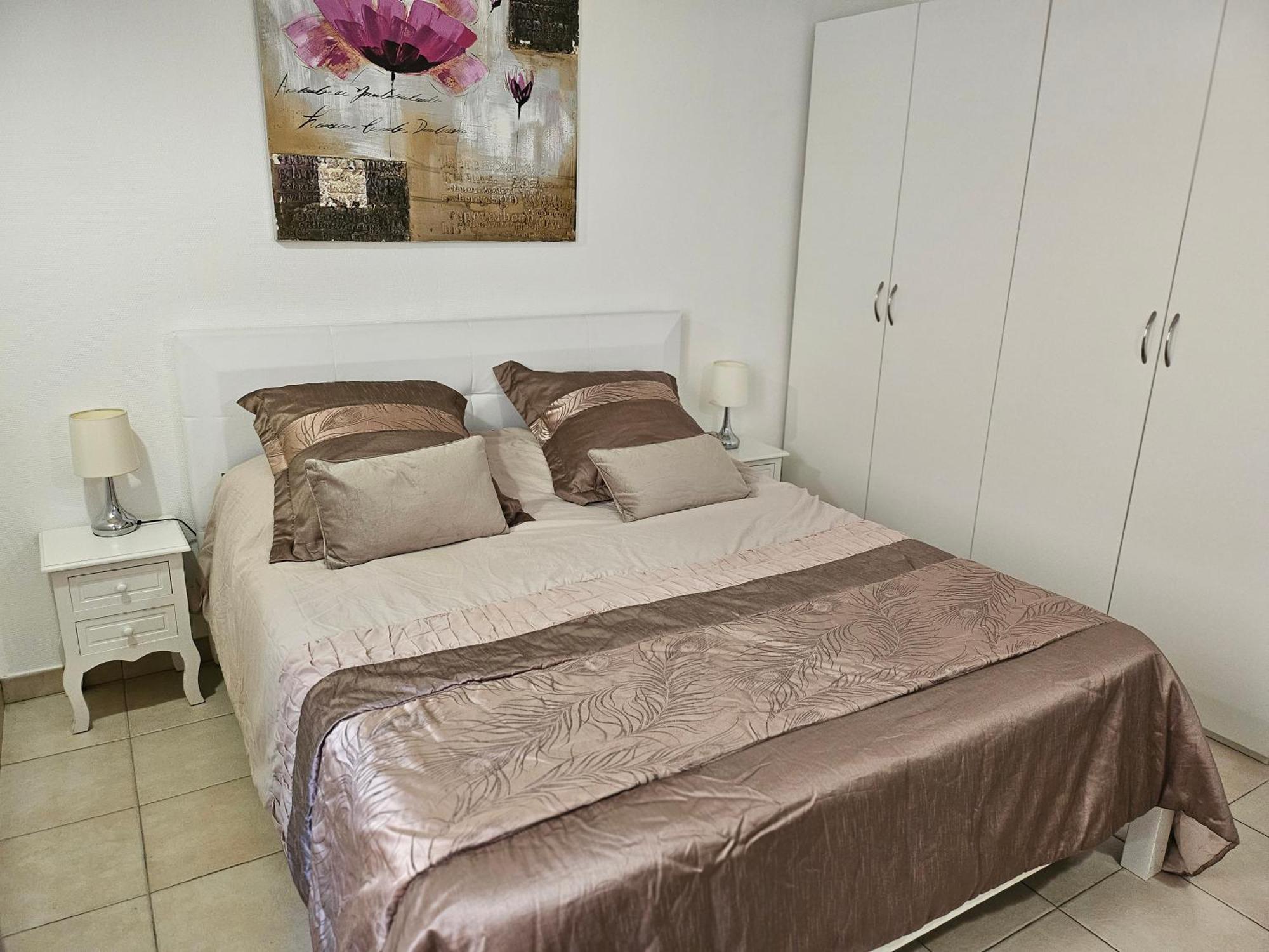 Michele Family - Centre Ville - 2 Pieces Tranquille - A 150 M De La Mer Menton Exterior foto